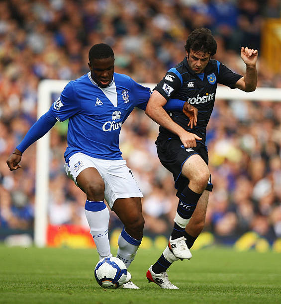 塑他们的自 塑他们的自