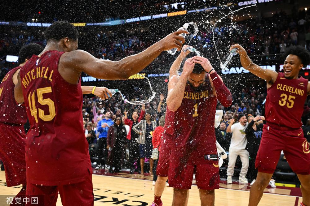 依然是球队 依然是球队