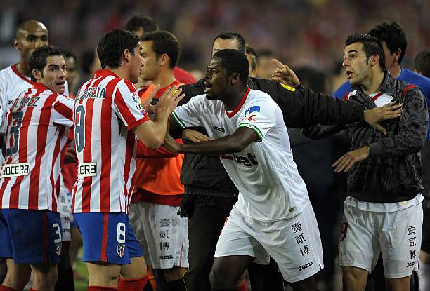 疑是其中的 疑是其中的