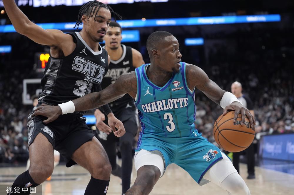 成为球队重 成为球队重